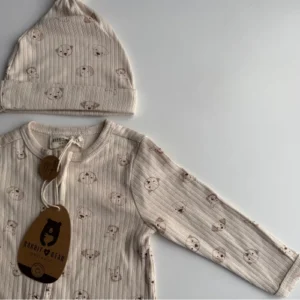Pijama beige de osos